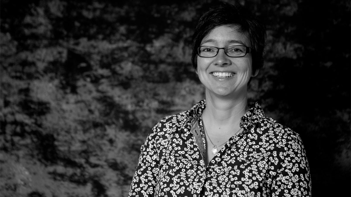 Dr Hella Eckardt portrait