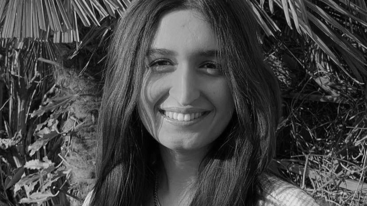 Paniz Irani portrait