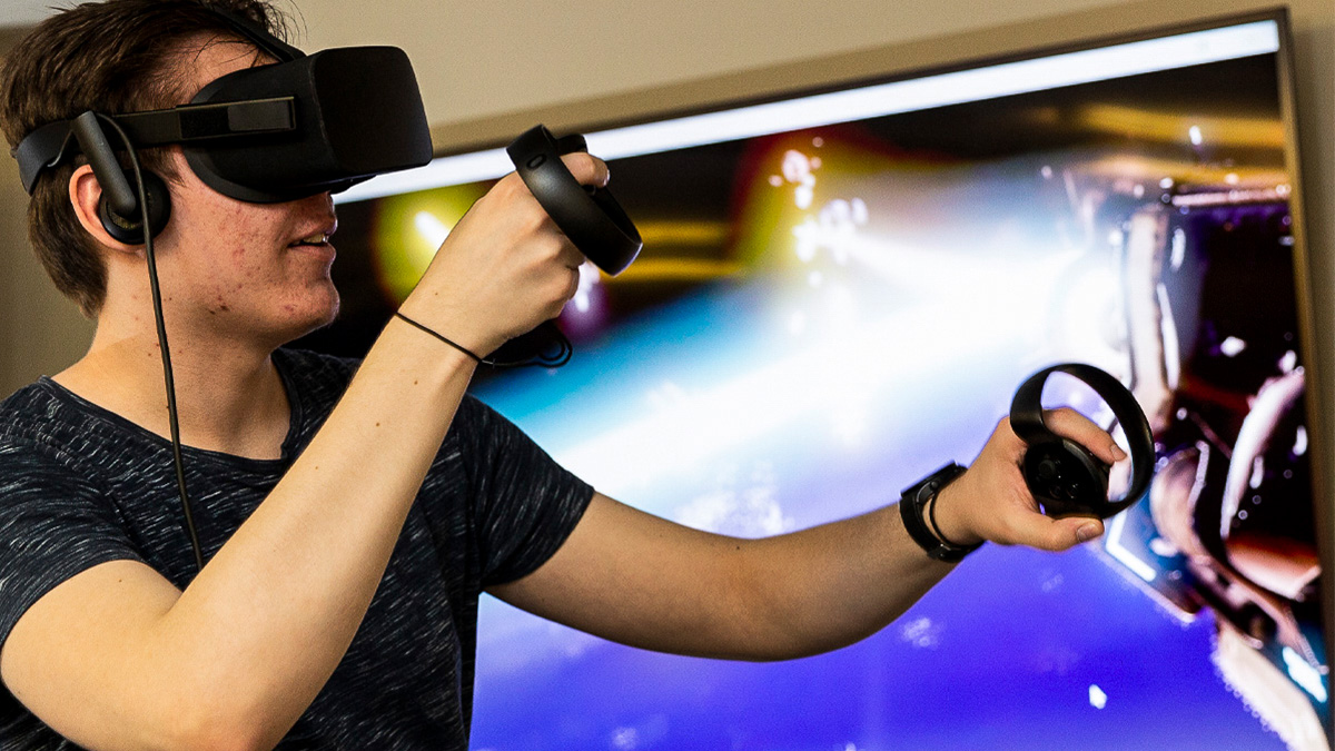 A student using our virtual reality headset